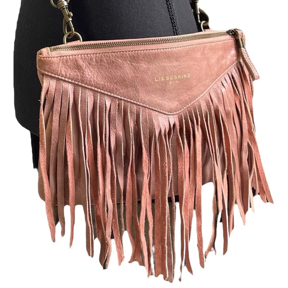 Liebeskind Handbags - Liebeskind Berlin Carol Leather Crossbody Bag in Rose Gold